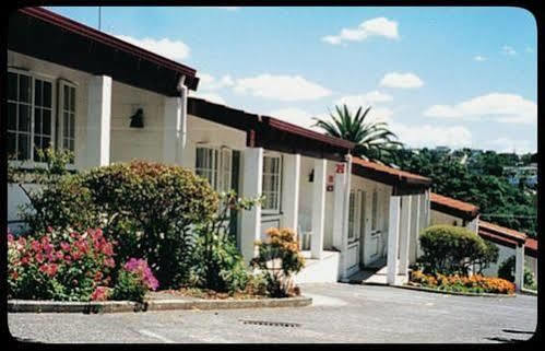 Browns Bay Olive Tree Motel & Apartment Auckland Bagian luar foto